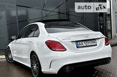 Седан Mercedes-Benz C-Class 2017 в 