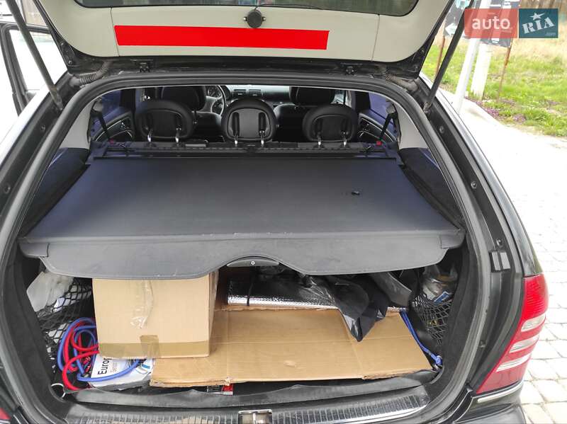 Универсал Mercedes-Benz C-Class 2006 в Львове