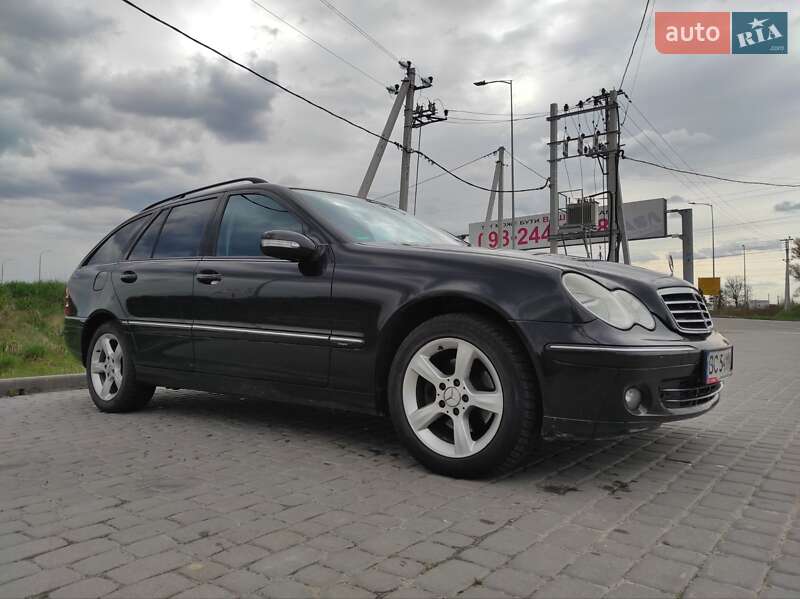 Универсал Mercedes-Benz C-Class 2006 в Львове