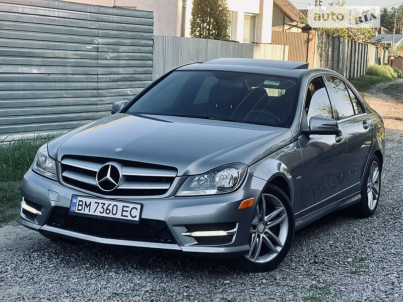 Седан Mercedes-Benz C-Class 2012 в 