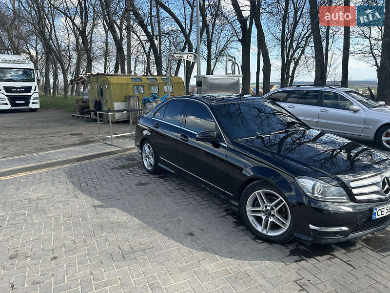 Седан Mercedes-Benz C-Class 2013 в Черновцах