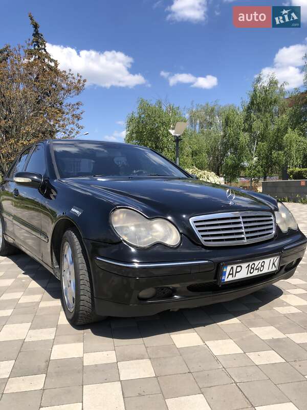 Седан Mercedes-Benz C-Class 2001 в Запорожье