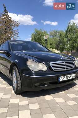 Седан Mercedes-Benz C-Class 2001 в Запоріжжі