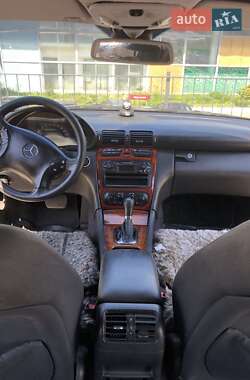 Седан Mercedes-Benz C-Class 2001 в 