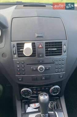 Универсал Mercedes-Benz C-Class 2010 в 