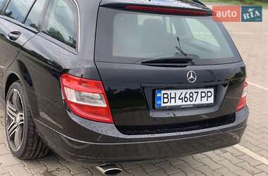 Универсал Mercedes-Benz C-Class 2010 в 