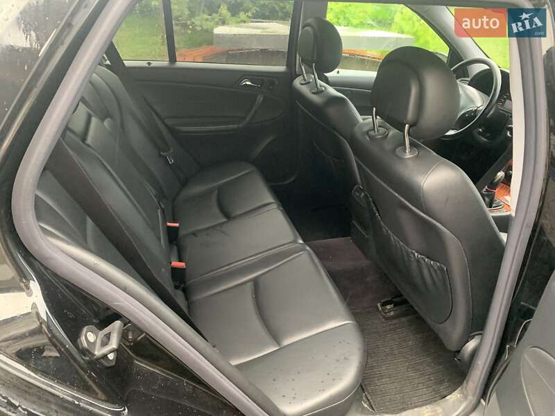 Универсал Mercedes-Benz C-Class 2003 в Львове