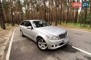 Универсал Mercedes-Benz C-Class 2009 в 