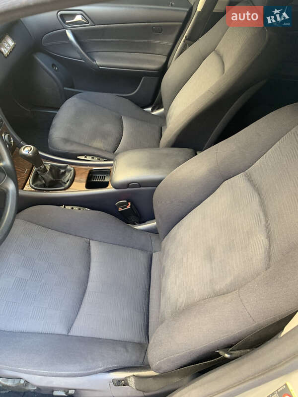 Седан Mercedes-Benz C-Class 2005 в Одесі