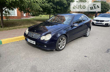 Купе Mercedes-Benz C-Class 2002 в 
