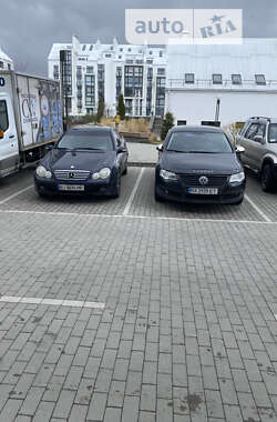 Купе Mercedes-Benz C-Class 2002 в 
