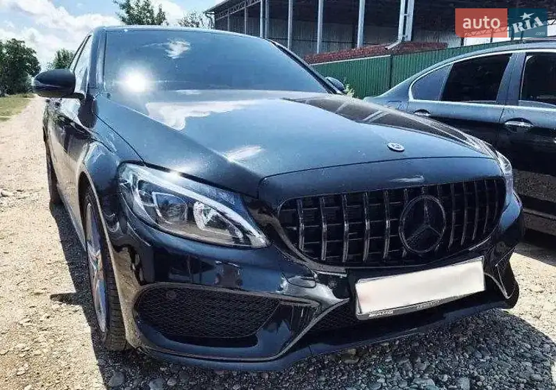 Mercedes-Benz C-Class