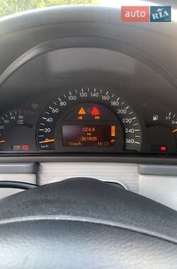 Седан Mercedes-Benz C-Class 2000 в 