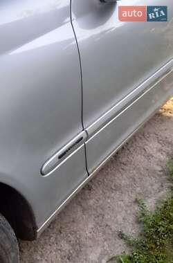 Универсал Mercedes-Benz C-Class 2002 в 
