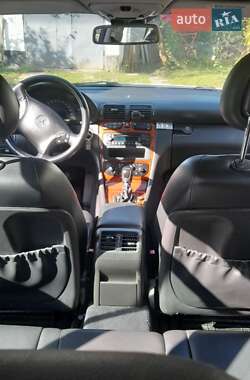 Универсал Mercedes-Benz C-Class 2002 в 