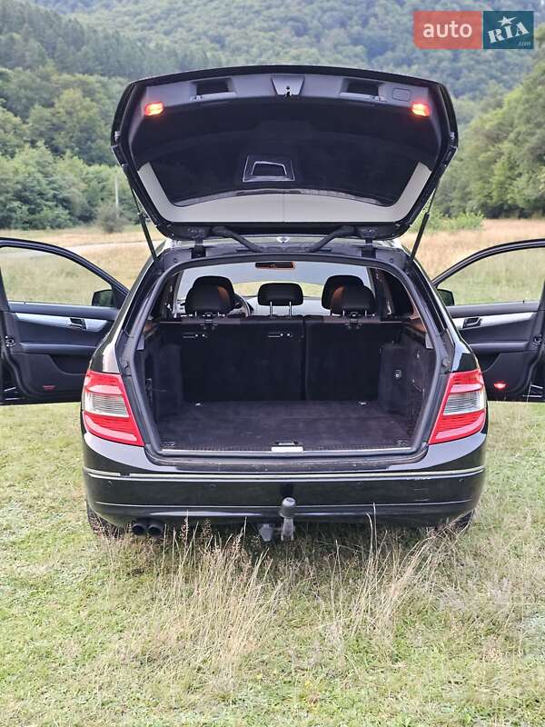 Універсал Mercedes-Benz C-Class 2009 в Ужгороді фото 24 Універсал Mercedes-Benz C-Class 2009 в Ужгороді