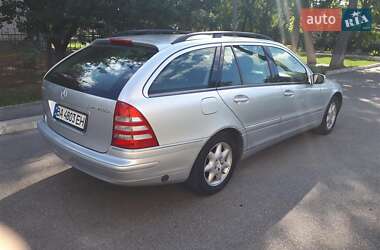 Универсал Mercedes-Benz C-Class 2002 в Новомиргороде