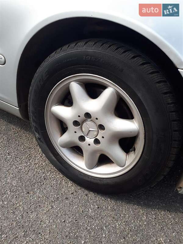 Универсал Mercedes-Benz C-Class 2002 в Новомиргороде фото 33 Универсал Mercedes-Benz C-Class 2002 в Новомиргороде