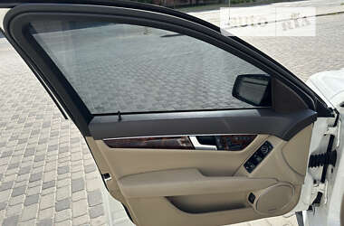 Седан Mercedes-Benz C-Class 2013 в 