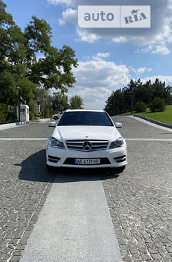 Седан Mercedes-Benz C-Class 2012 в 
