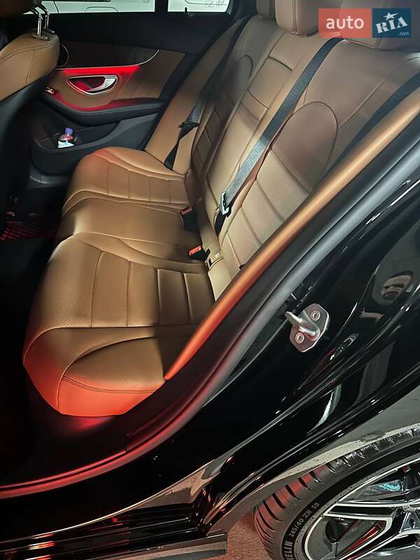 Седан Mercedes-Benz C-Class 2018 в Киеве