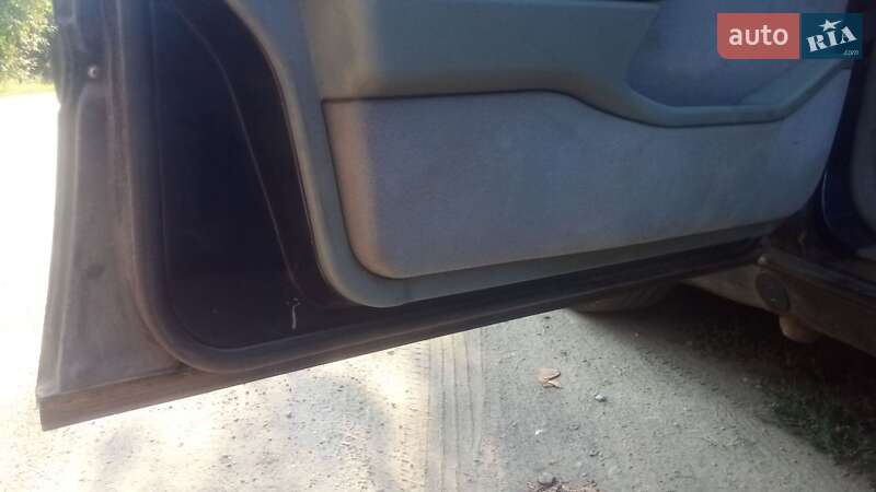 Седан Mercedes-Benz C-Class 1997 в Новомиргороді