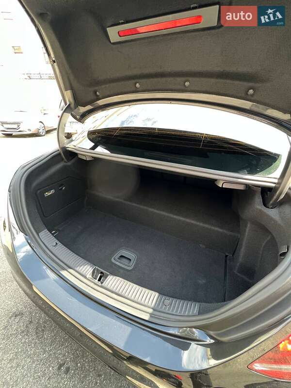 Седан Mercedes-Benz C-Class 2020 в Киеве