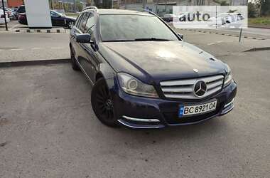 Универсал Mercedes-Benz C-Class 2013 в Львове