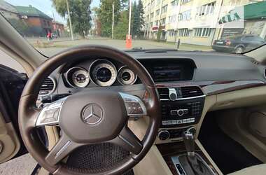 Универсал Mercedes-Benz C-Class 2013 в Львове