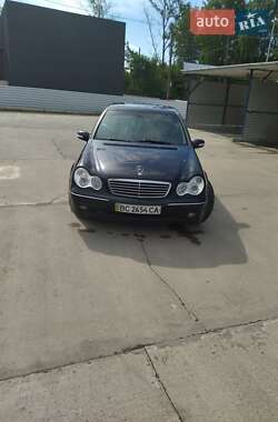 Седан Mercedes-Benz C-Class 2005 в 