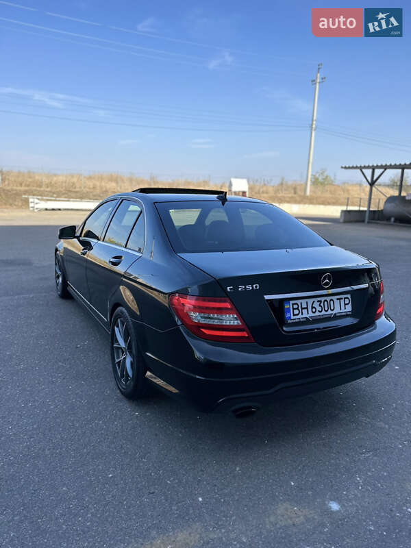 Седан Mercedes-Benz C-Class 2014 в Одессе