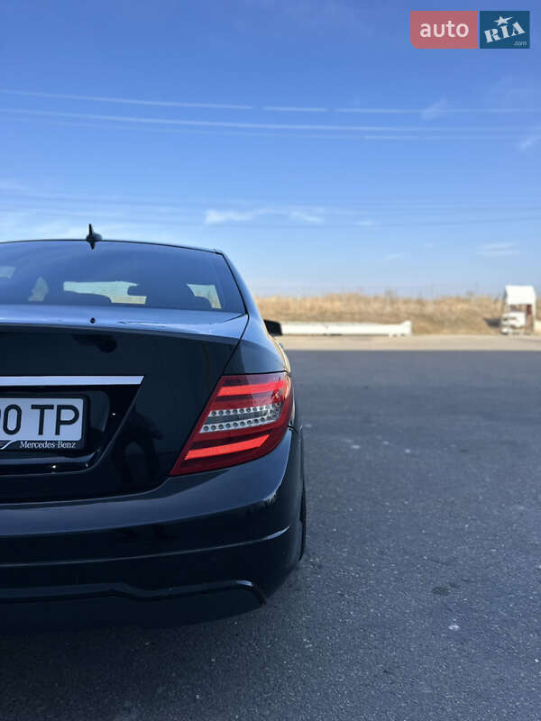 Седан Mercedes-Benz C-Class 2014 в Одессе