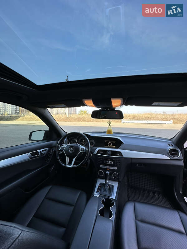 Седан Mercedes-Benz C-Class 2014 в Одессе