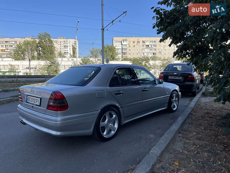 Седан Mercedes-Benz C-Class 1998 в Киеве