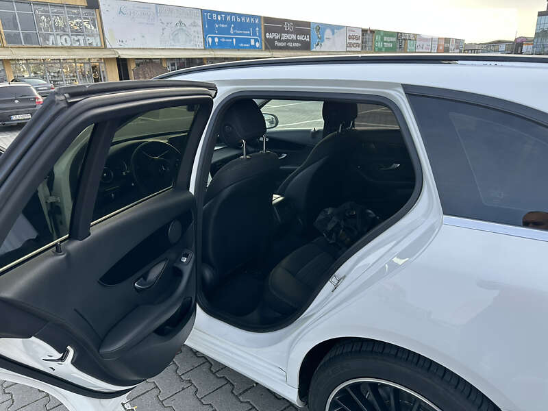 Универсал Mercedes-Benz C-Class 2014 в Черновцах