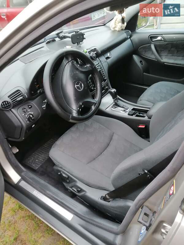 Седан Mercedes-Benz C-Class 2003 в Борщеве