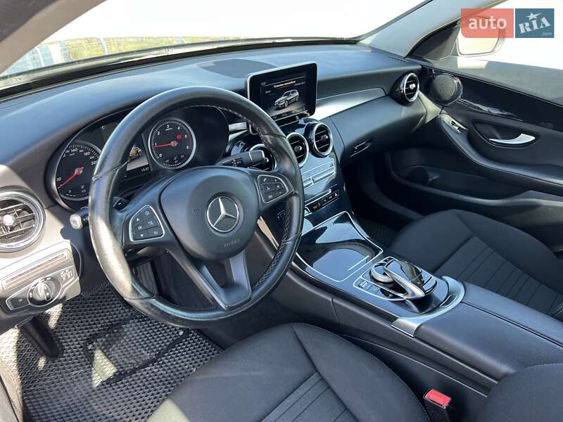Універсал Mercedes-Benz C-Class 2016 в Дніпрі
