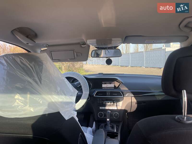 Седан Mercedes-Benz C-Class 2013 в Киеве