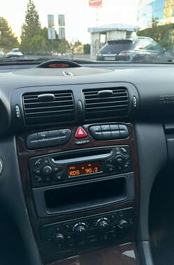 Седан Mercedes-Benz C-Class 2001 в 