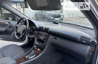 Седан Mercedes-Benz C-Class 2001 в 