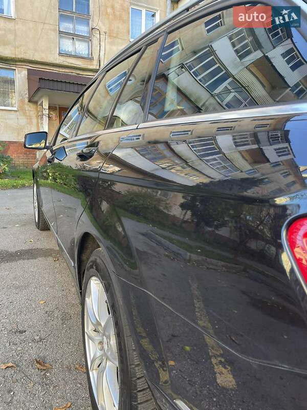 Универсал Mercedes-Benz C-Class 2010 в Стрые