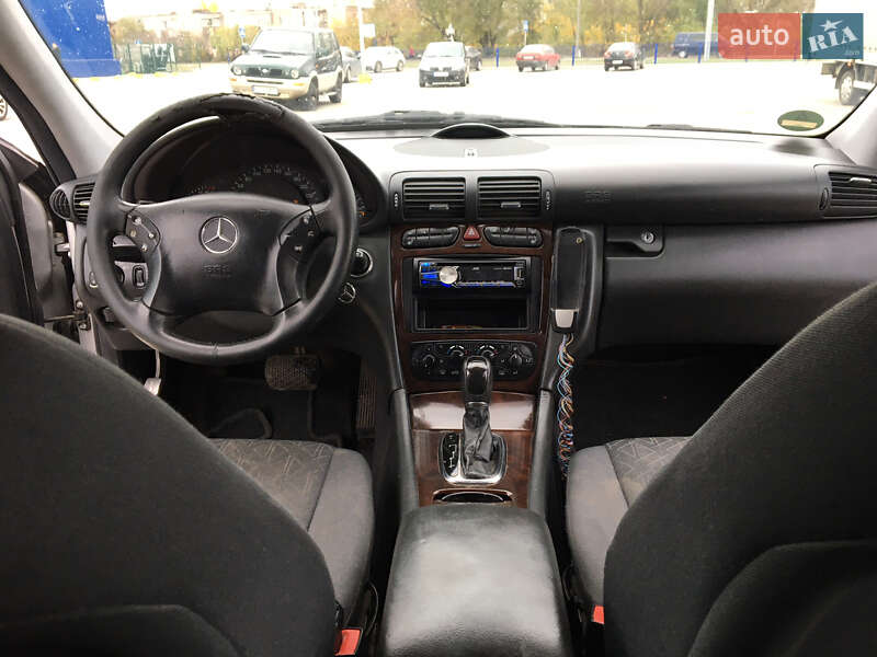 Седан Mercedes-Benz C-Class 2003 в Ковеле