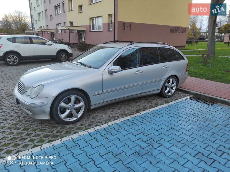 Универсал Mercedes-Benz C-Class 2004 в Запорожье фото Универсал Mercedes-Benz C-Class 2004 в Запорожье