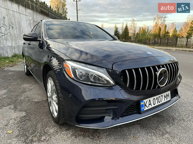 Mercedes-Benz C-Class