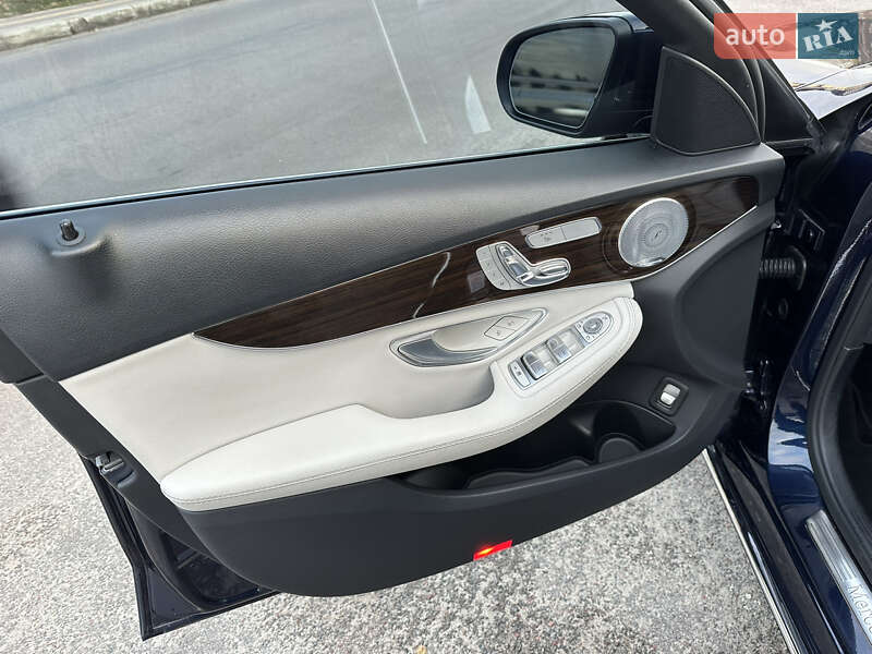 Седан Mercedes-Benz C-Class 2016 в Киеве