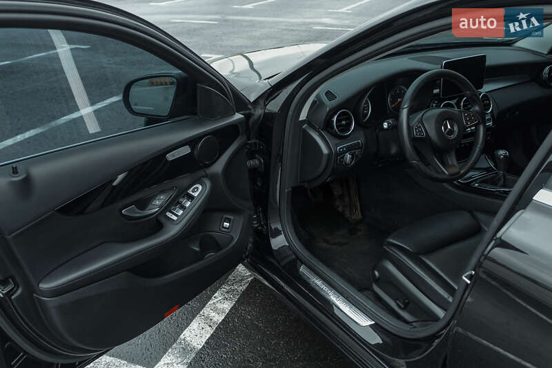 Универсал Mercedes-Benz C-Class 2016 в Львове