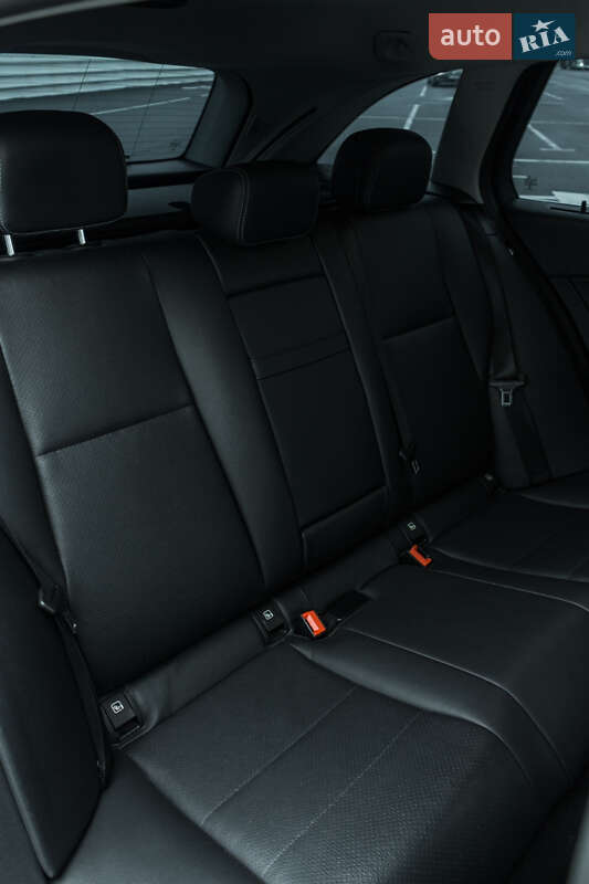 Универсал Mercedes-Benz C-Class 2016 в Львове