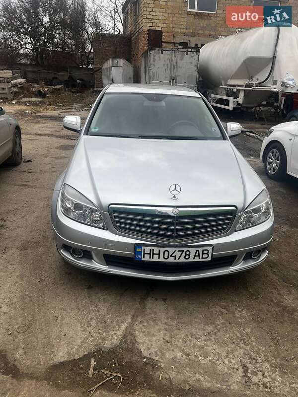 Седан Mercedes-Benz C-Class 2008 в Одессе