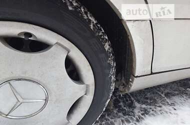 Универсал Mercedes-Benz C-Class 2002 в 