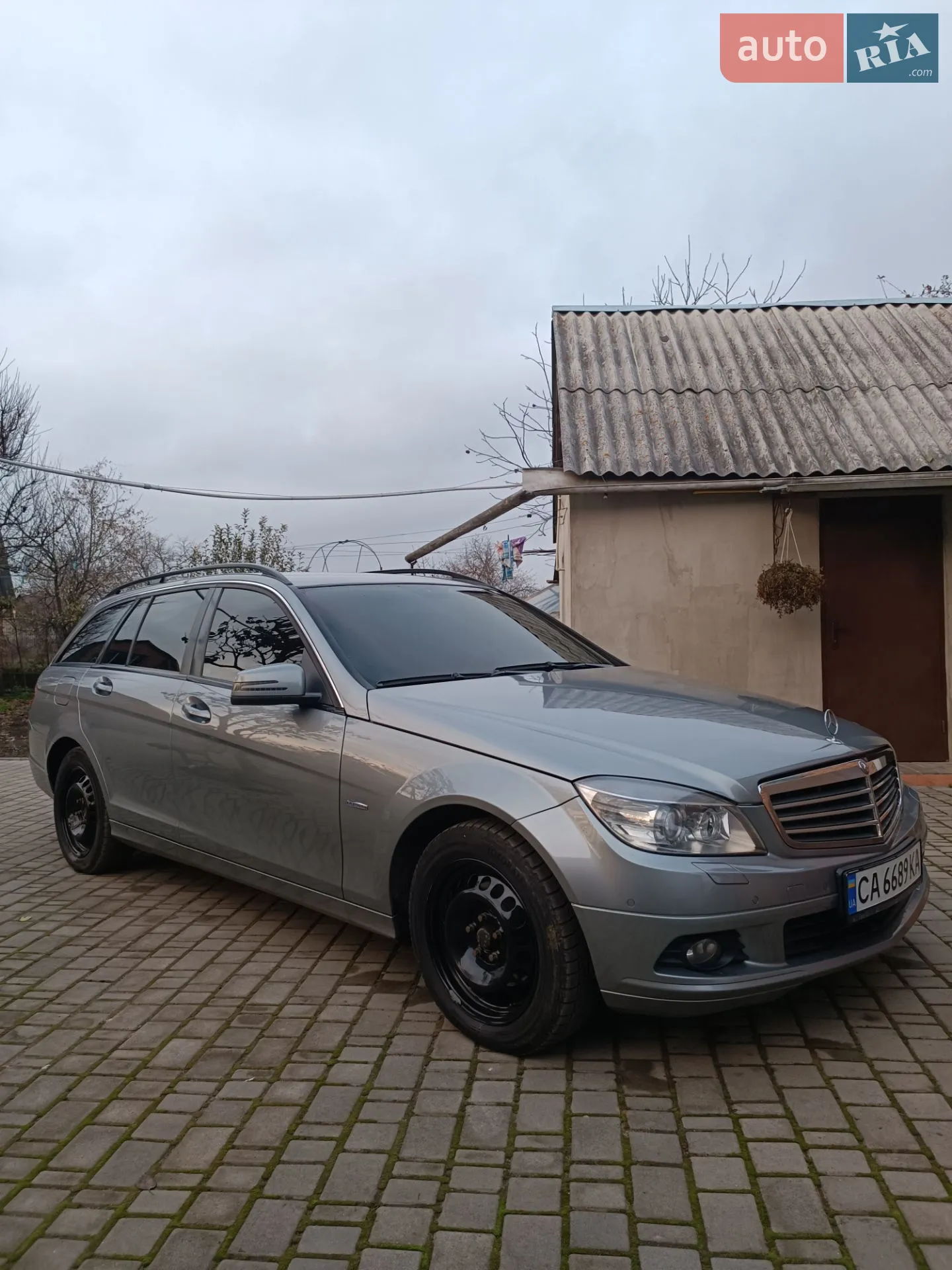 2010 Mercedes-Benz C-klasse - мініатюра 2